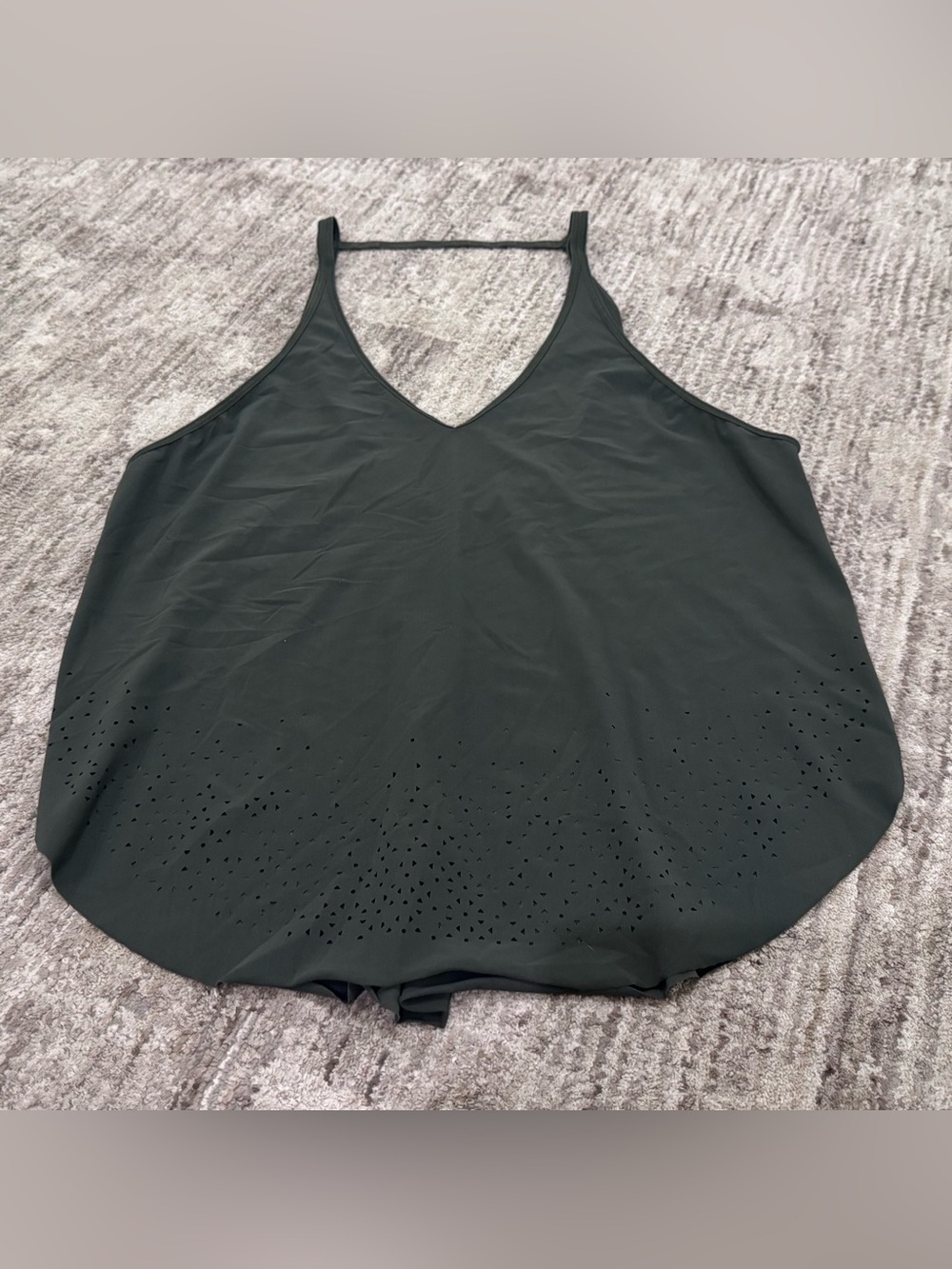 Lululemon Dark Green Set Free Run Tank
Believe sz 4 or 6